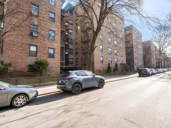 32-25 88th Street image 1 of 29