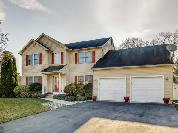 2591 Michelon Ct, Vineland, NJ 08361