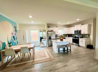 132 Wilson Farm Rd, Weaverville, NC 28787