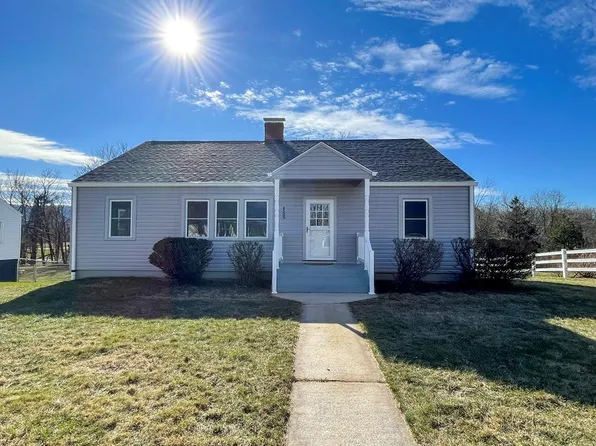 155 Staff St, Austinville, VA 24312