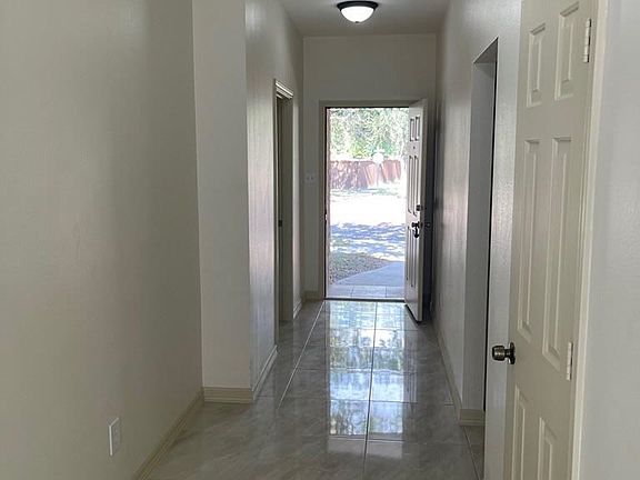 3rd image of 4001 Santa Susana St #116