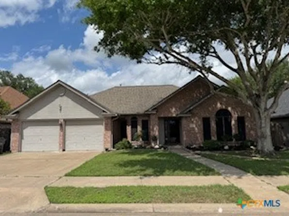 307 Cherrystone Cir, Victoria, TX 77904