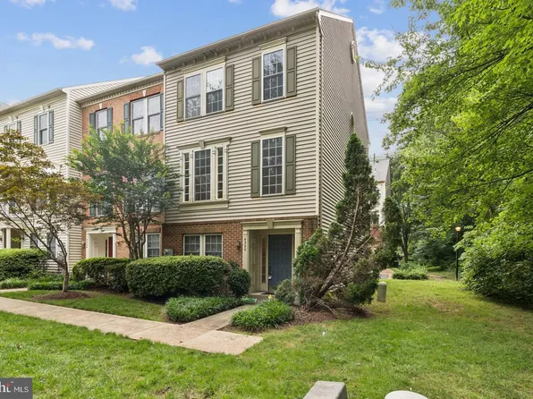 4322 Thomas Brigade Ln, Fairfax, VA 22033