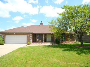 220 N Hemlock Ave, Springfield, MO 65802