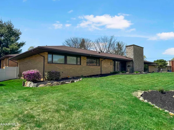 141 Elderwood Dr, Ebensburg, PA 15931