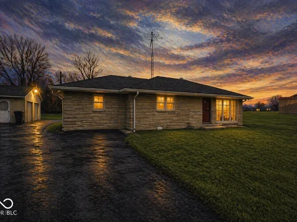 6742 E County Road 900 N, Seymour, IN 47274