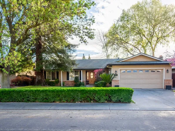 3632 W Creek Dr, Stockton, CA 95209