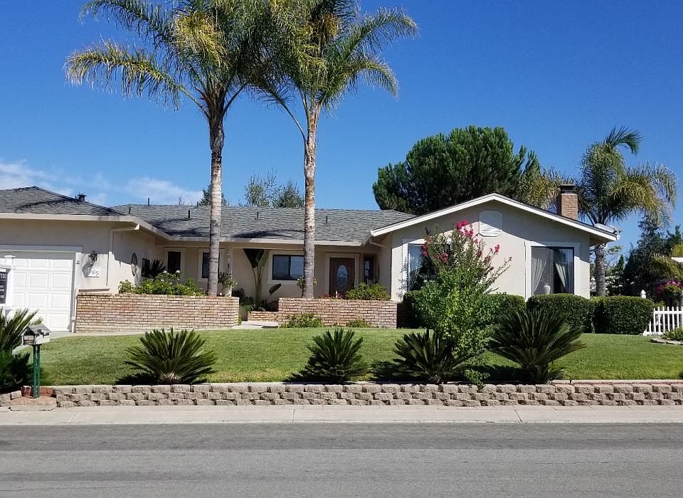 1st image of 865 Lanini Dr