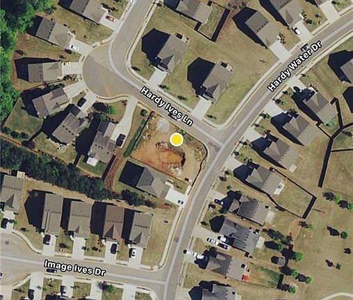 3rd image of 603 Hardy Ives Ln