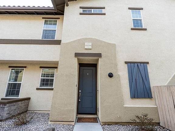 3rd image of 1960 Dark Horse Rd APT A
