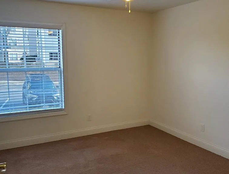 Woodchase Apartments — Photo 29