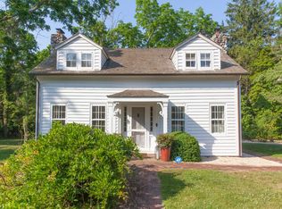 469 Main St, Yaphank, NY 11980