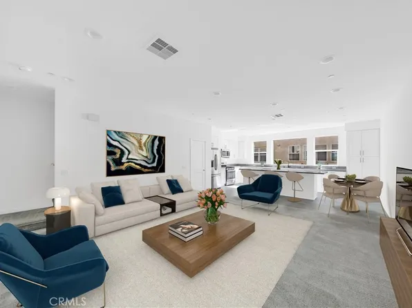 335 Ford Rd, Costa Mesa, CA 92627