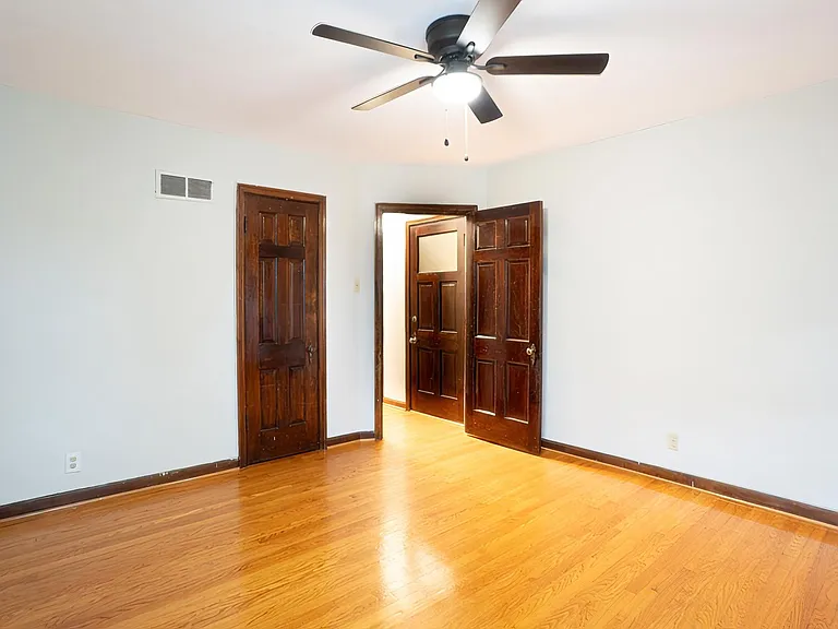 6314 Sutherland Ave — Photo 12