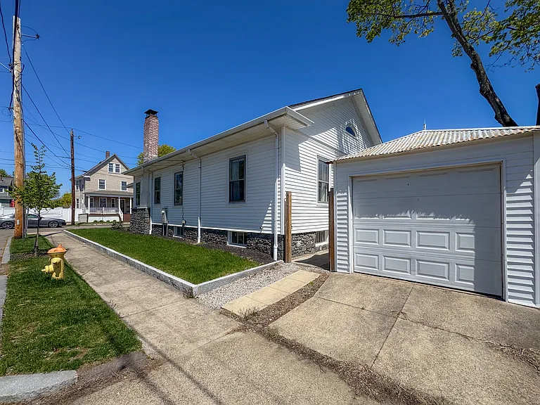 271 Atlantic St — Photo 21