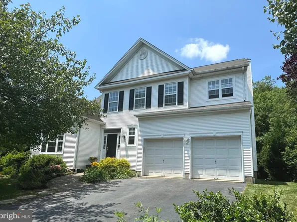 4 Quincy Ct, Princeton, NJ 08540