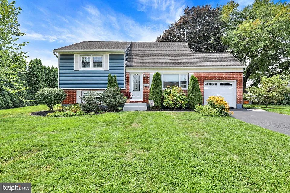 1st image of 2614 Tennyson Ave