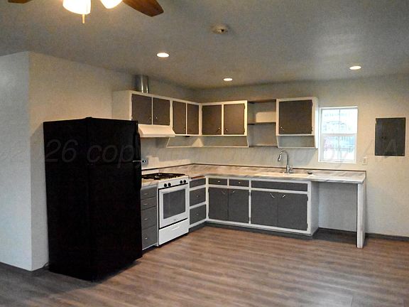 3rd image of 306 Union St