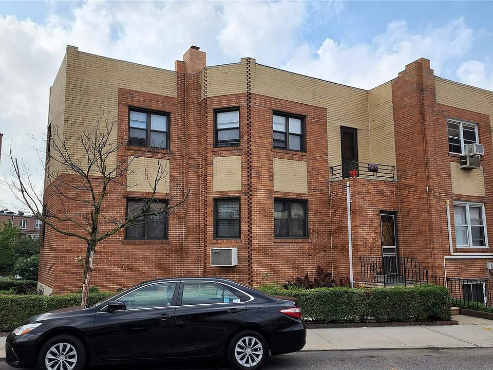 1st image of 79-10 Calamus Avenue