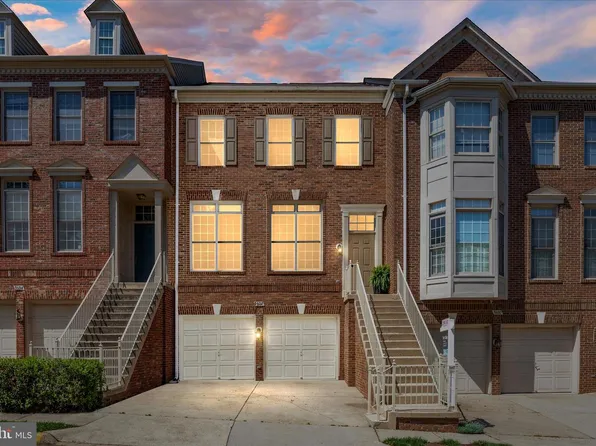 9602 Lagersfield Cir, Vienna, VA 22181