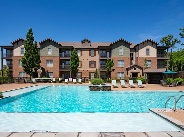 11926 Ambassador Ln S #9-105