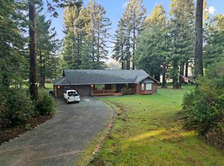 160 Low Divide Rd, CRESCENT CITY, CA 95531