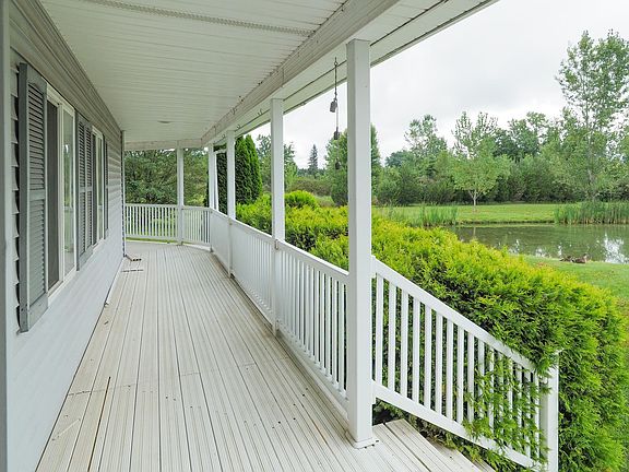 3rd image of 34166 36th Ave