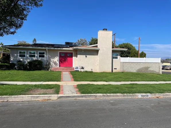 10850 Petit Ave, Granada Hills, CA 91344