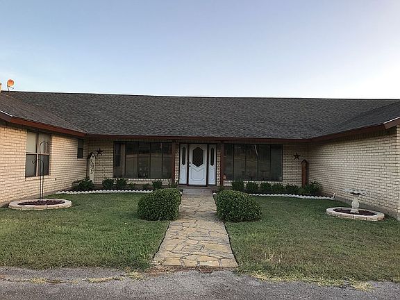 2nd image of 323 Garmon Dr