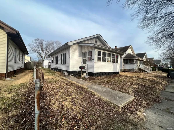 1404 Buntin St, Vincennes, IN 47591