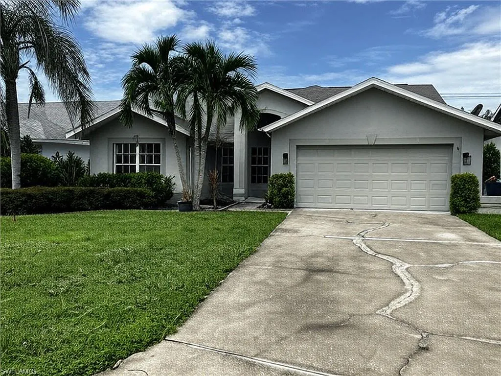 3 bed, 2.0 bath, 1866 sqft, $2,800 — Photo 1