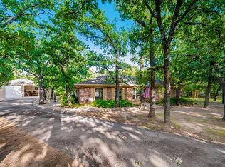 742 Seals Rd, Bartonville, TX 76226