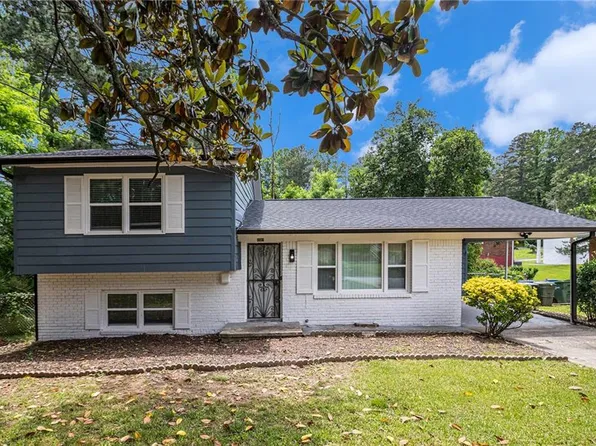 479 Charter Oak Dr SW, Atlanta, GA 30331