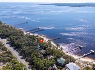 533 Mashes Sands Rd, Panacea, FL 32346