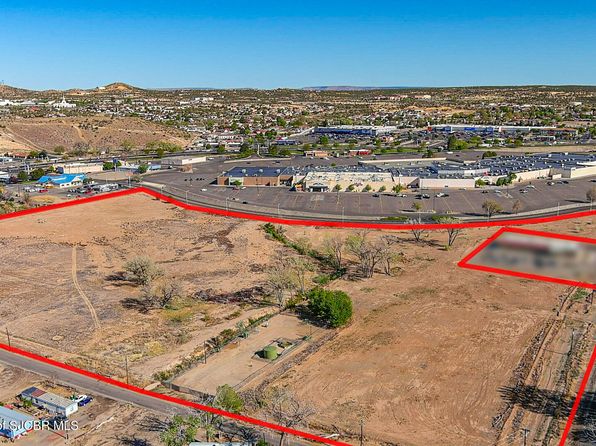 3605 English Rd, Farmington, NM 87402