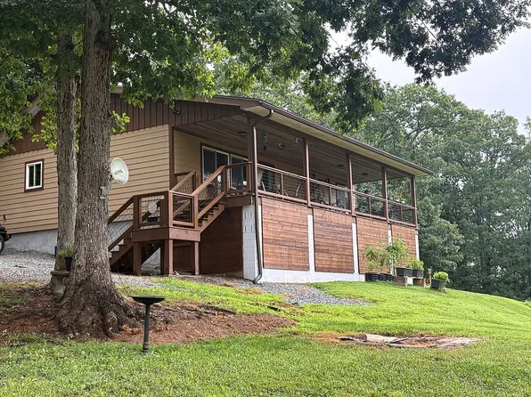 280 Green Oaks Rd, Bryson City, NC 28713