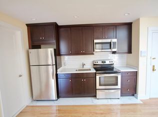 1545 White Plains Rd APT 3B, Bronx, NY 10462