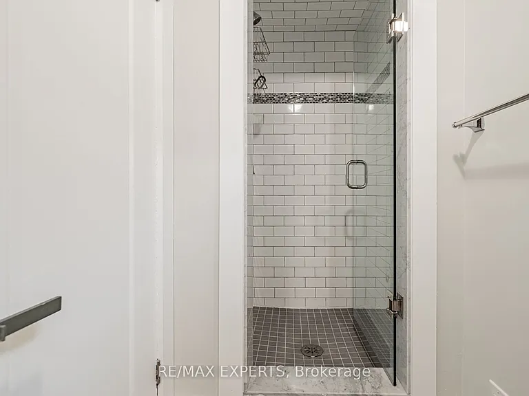 2103 Avenue Rd #BASEMENT — Photo 14