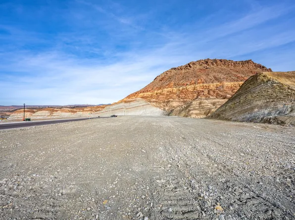 1199 S Indian Knolls Dr, Washington, UT 84780