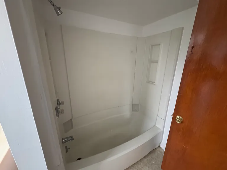 1440 Washington St #12 — Photo 16