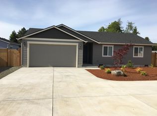 3631 Yogi Way, Eugene, OR 97404