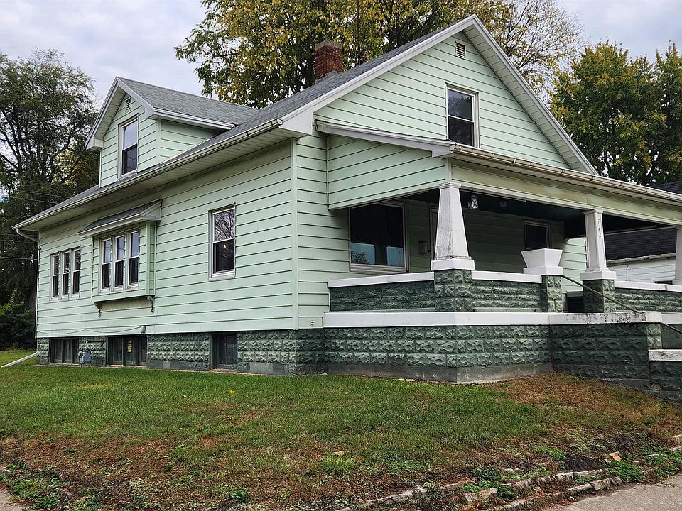 1st image of 722 W Linden Ave