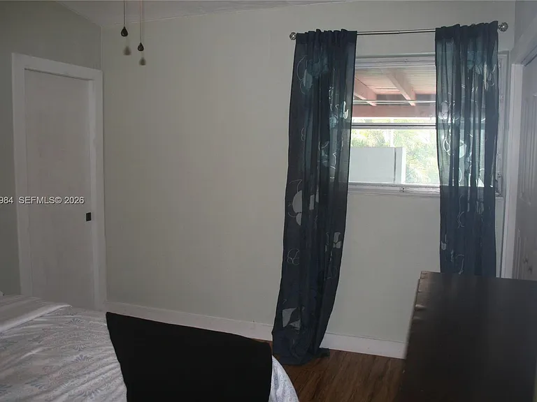 621 SW 64th Way — Photo 15