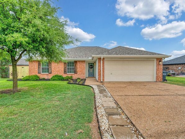 10805 Lilry Rd, Waco, TX 76708
