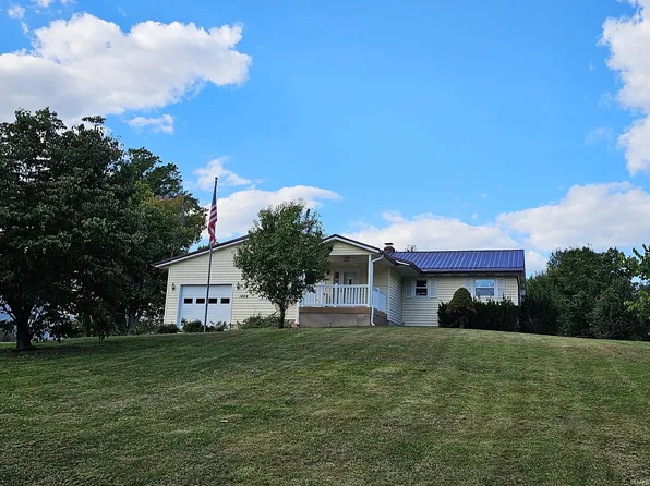 1669 E Moffett Ln, Bloomington, IN 47401