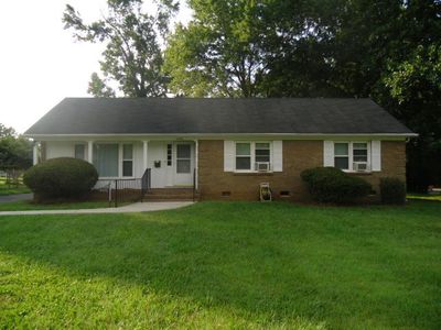 6400 Bridgeport Dr, Charlotte, NC, 28215