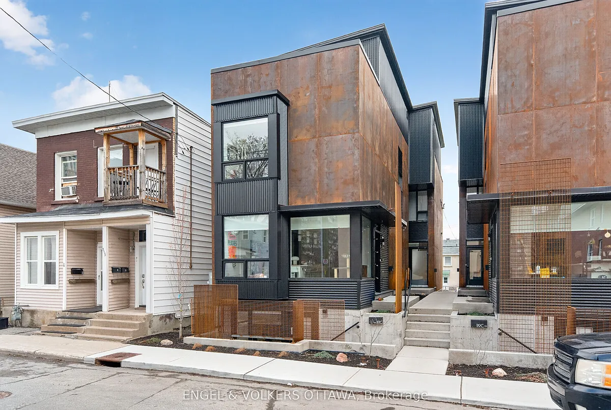 Building Photo - 117 Carruthers Ave #C