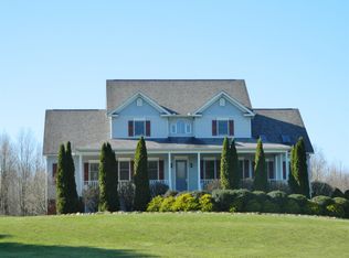 11425 Taylor May Rd, Chagrin Falls, OH 44023