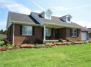 61 Pineview Loop, Columbia, KY 42728