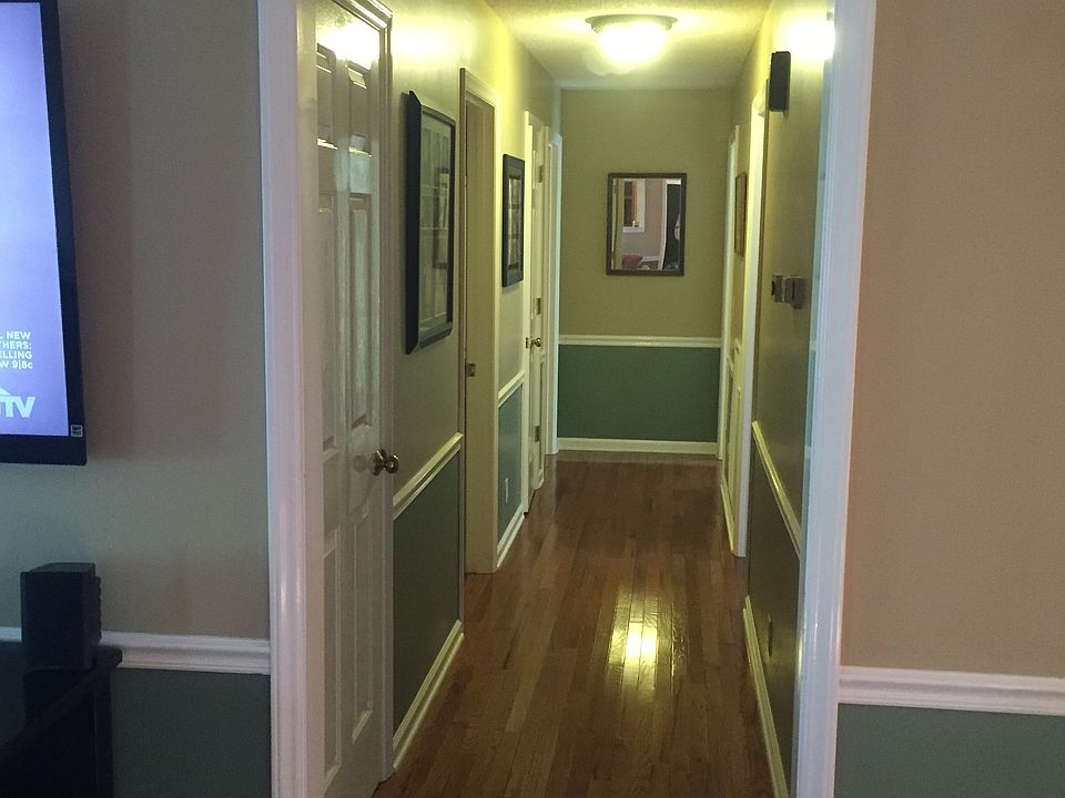 1st image of 124 Idle Dr